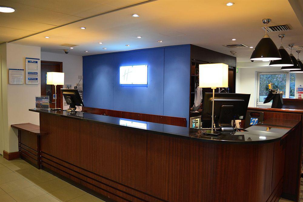 Holiday Inn Express Shrewsbury By Ihg Exteriör bild