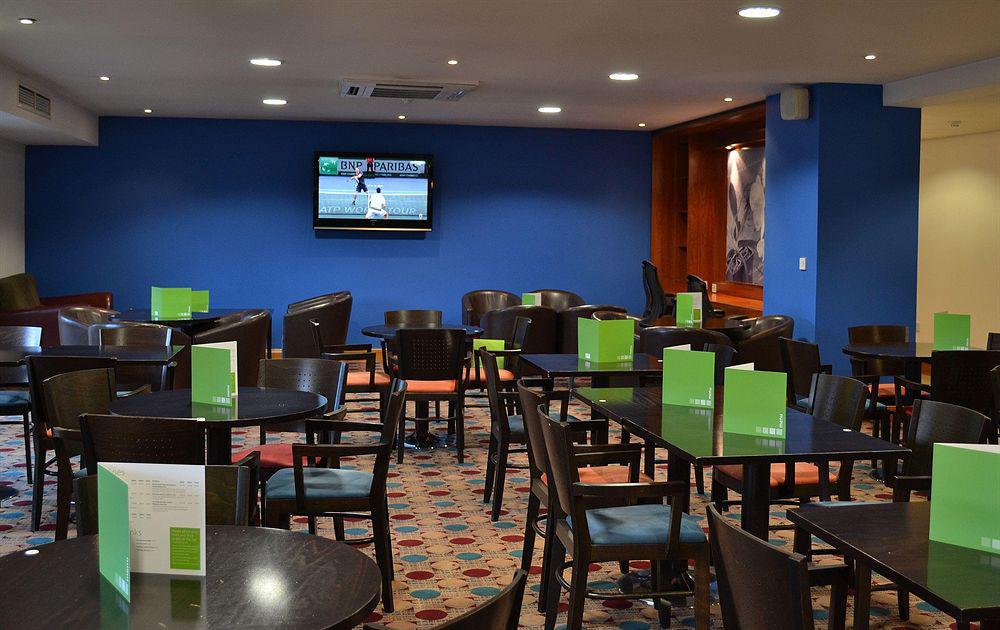 Holiday Inn Express Shrewsbury By Ihg Exteriör bild