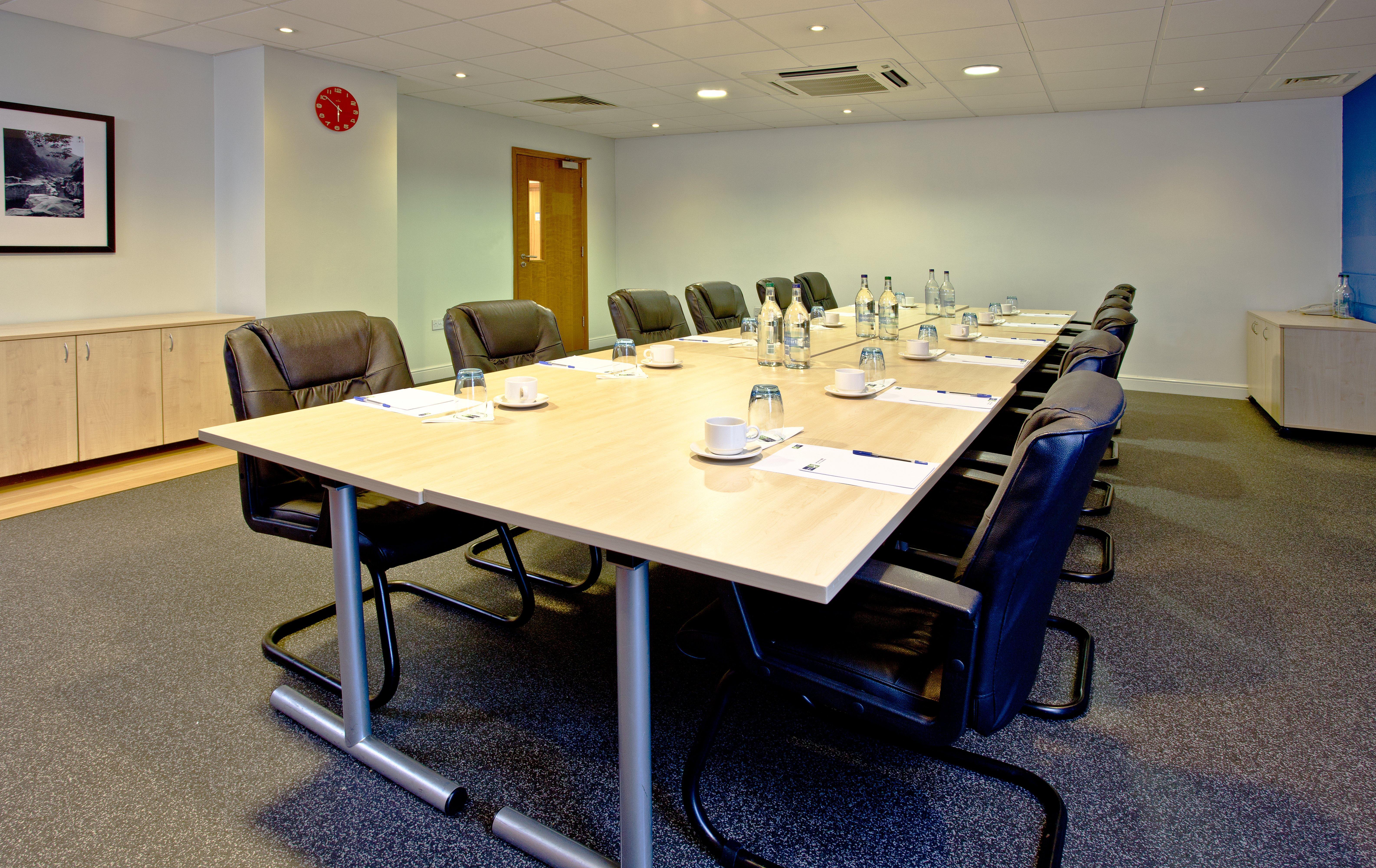 Holiday Inn Express Shrewsbury By Ihg Exteriör bild