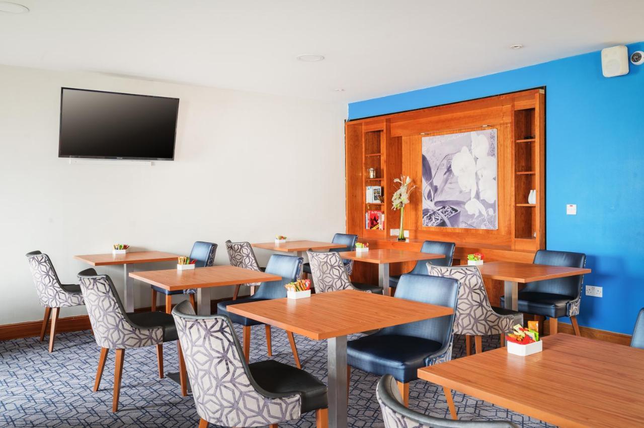 Holiday Inn Express Shrewsbury By Ihg Exteriör bild