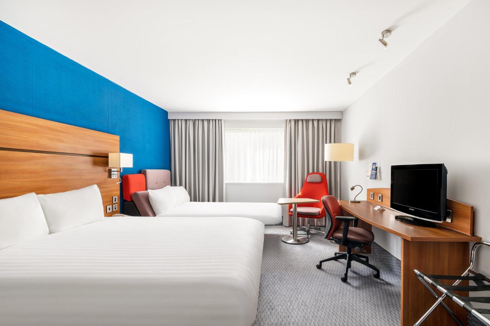 Holiday Inn Express Shrewsbury By Ihg Exteriör bild