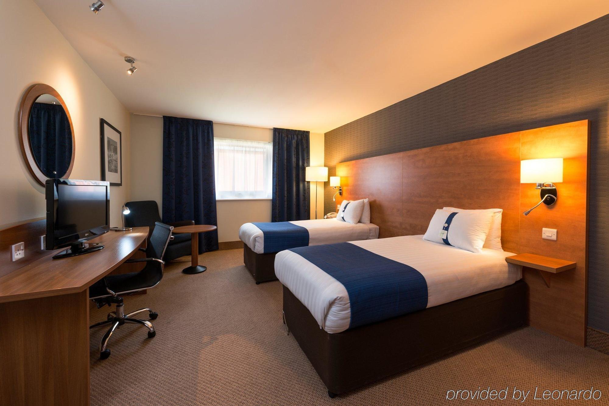 Holiday Inn Express Shrewsbury By Ihg Exteriör bild
